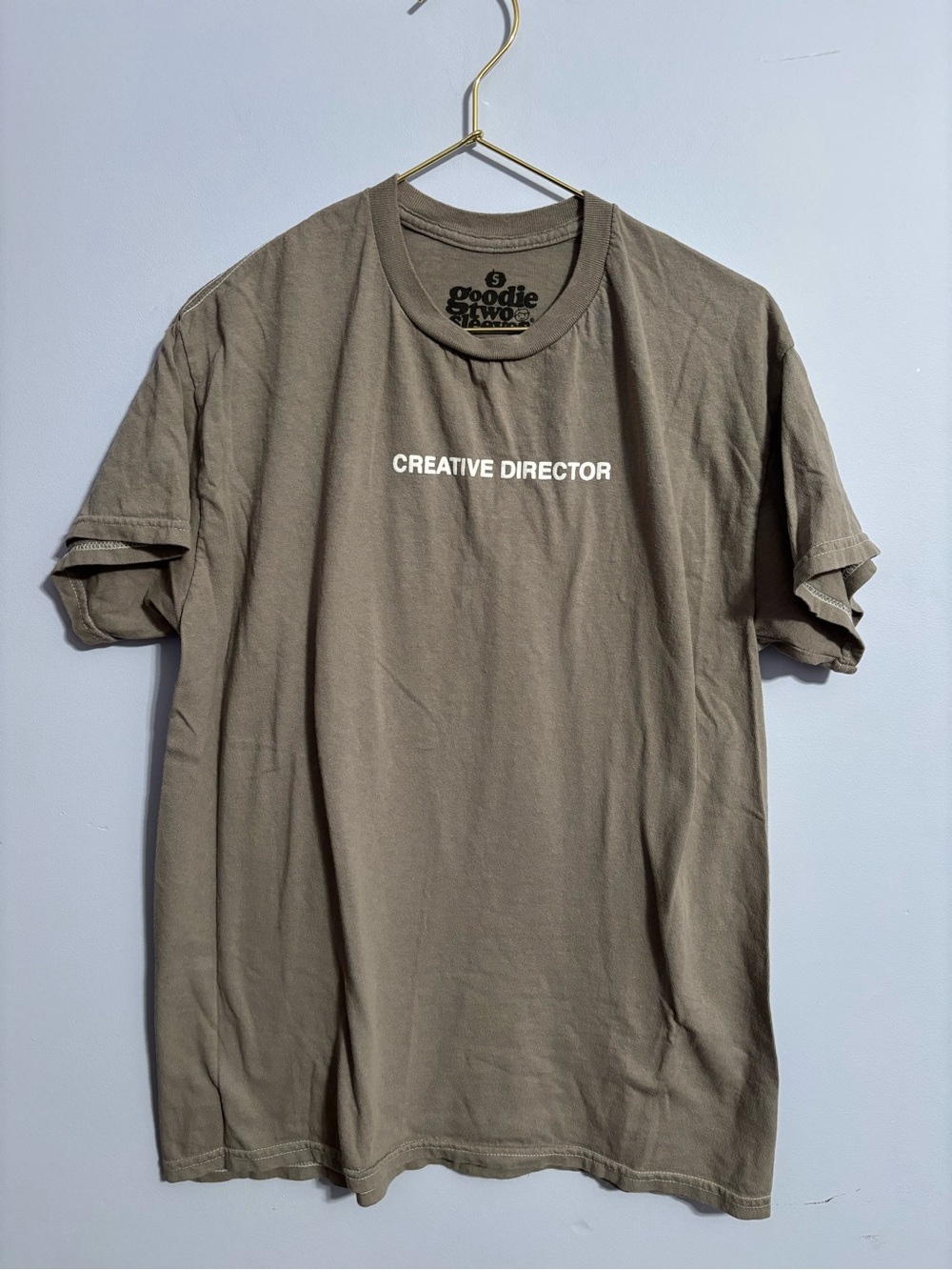 Goodie two sleeves size S Creative Director Tee - taupe shade